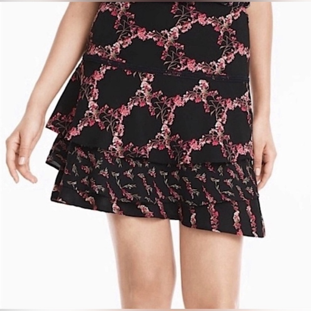 WHBM Tiered Ruffle Floral Vine Skirt SZ 4 EUC